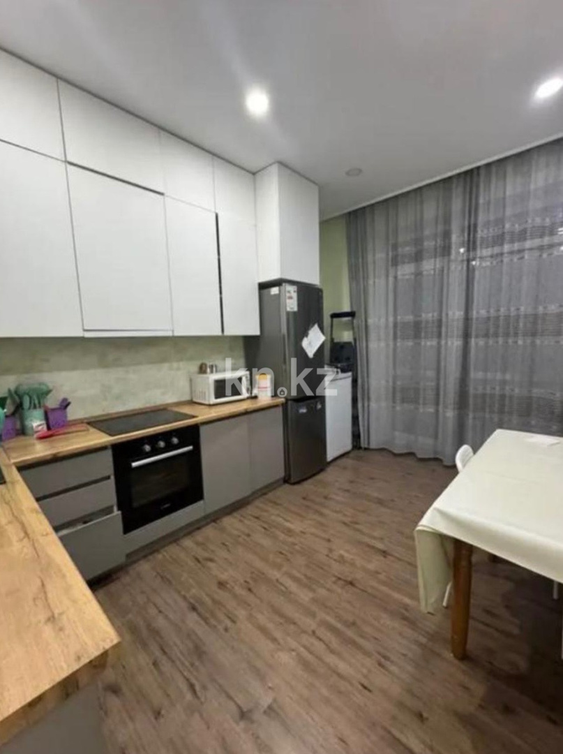 Аренда 1-комнатной квартиры, 41 м², ул. Айтматова, дом  40/1 в Астане