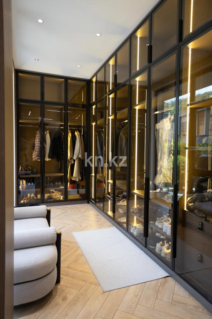 Продажа 6-комнатной квартиры, 650 м² в Алматы - фото 13