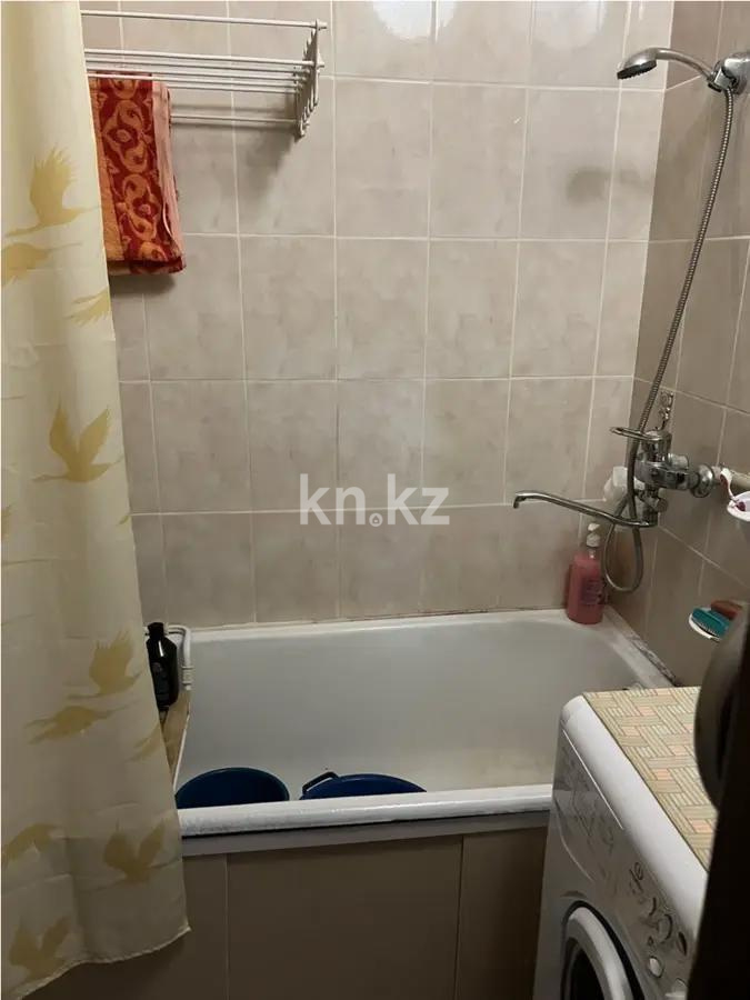 Продажа 2-комнатной квартиры, 51 м², 6 мкр., дом  70 в Темиртау - фото 4