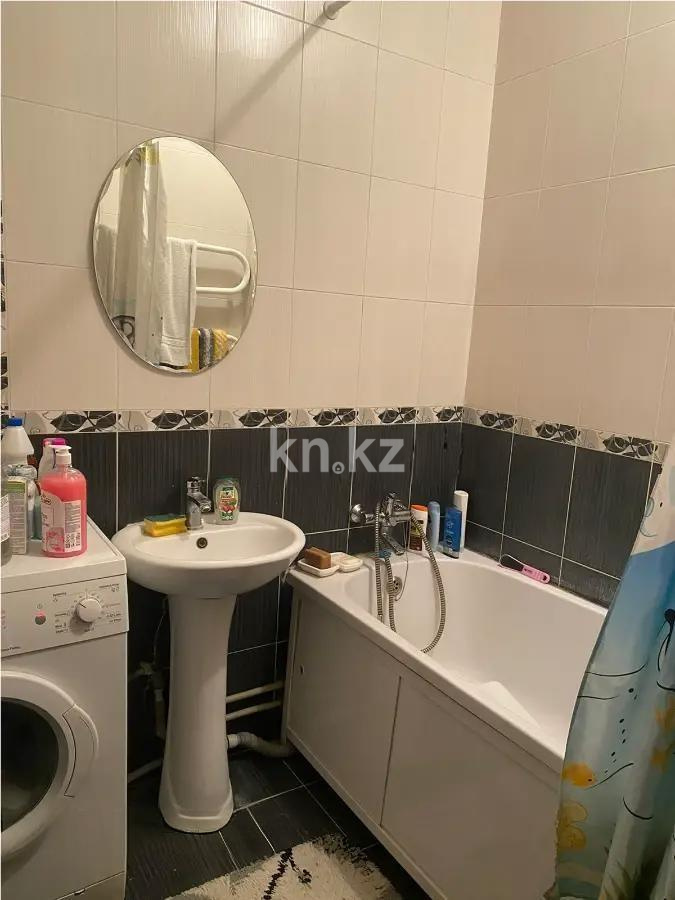 Продажа 3-комнатной квартиры, 67 м² в Алматы - фото 4