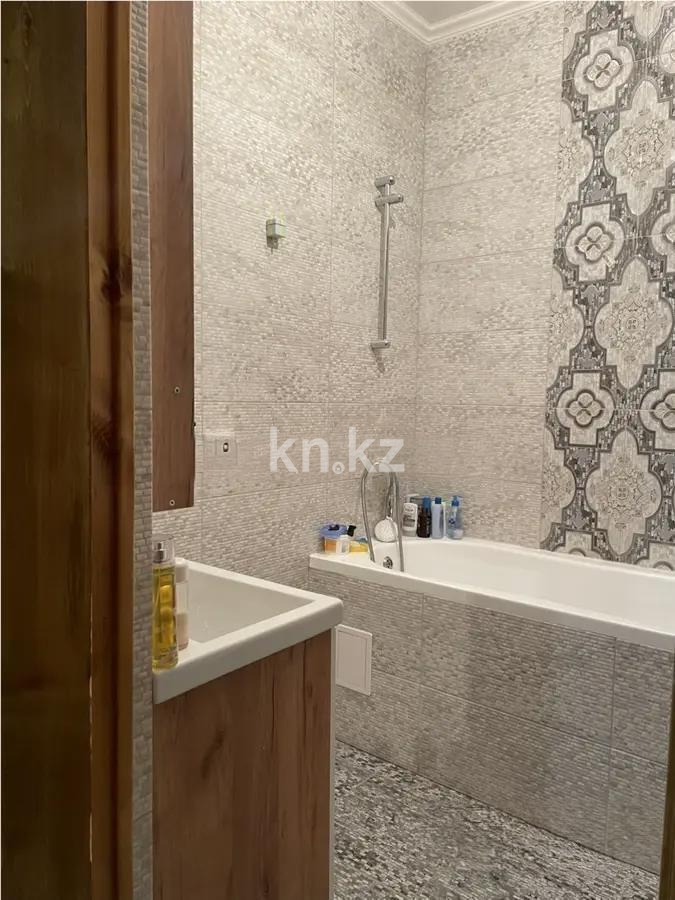 Продажа 2-комнатной квартиры, 49.4 м² в Алматы - фото 3