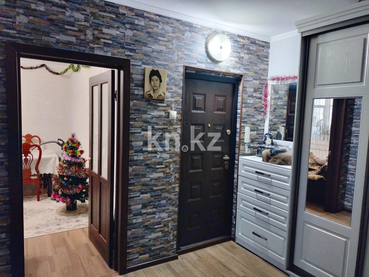 Продажа 3-комнатной квартиры, 63 м², мкр. Восток-3 в Караганде - фото 12