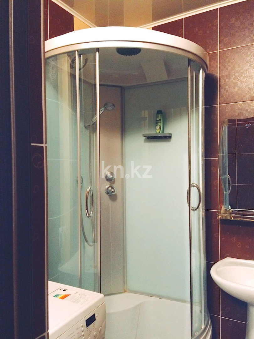 Аренда 1-комнатной квартиры посуточно, 45 м², пр. Кабанбай батыра, дом  40 в Астане - фото 6