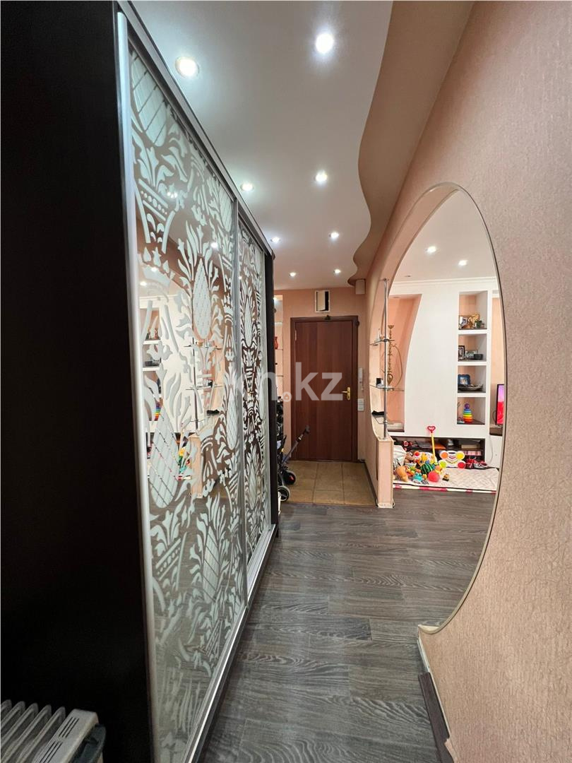 Продажа 4-комнатной квартиры, 77 м² в Караганде - фото 13