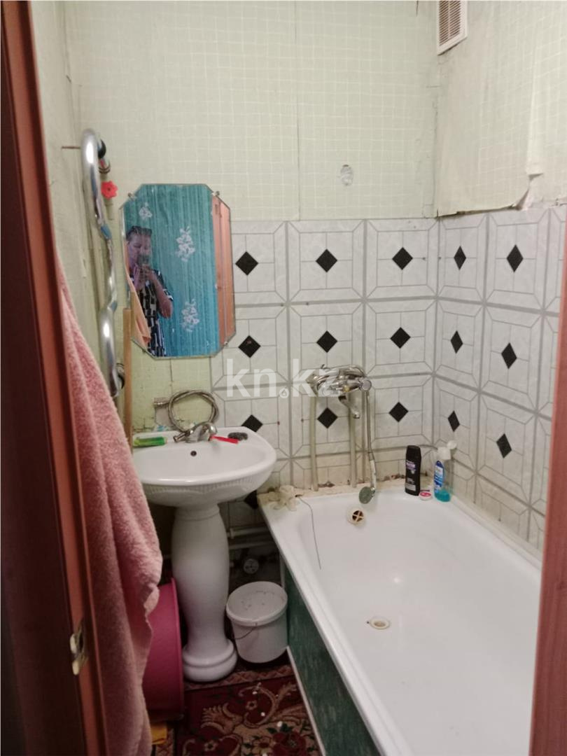 Продажа 1-комнатной квартиры, 29 м², мкр-н 6-й, дом  24 в Темиртау - фото 5