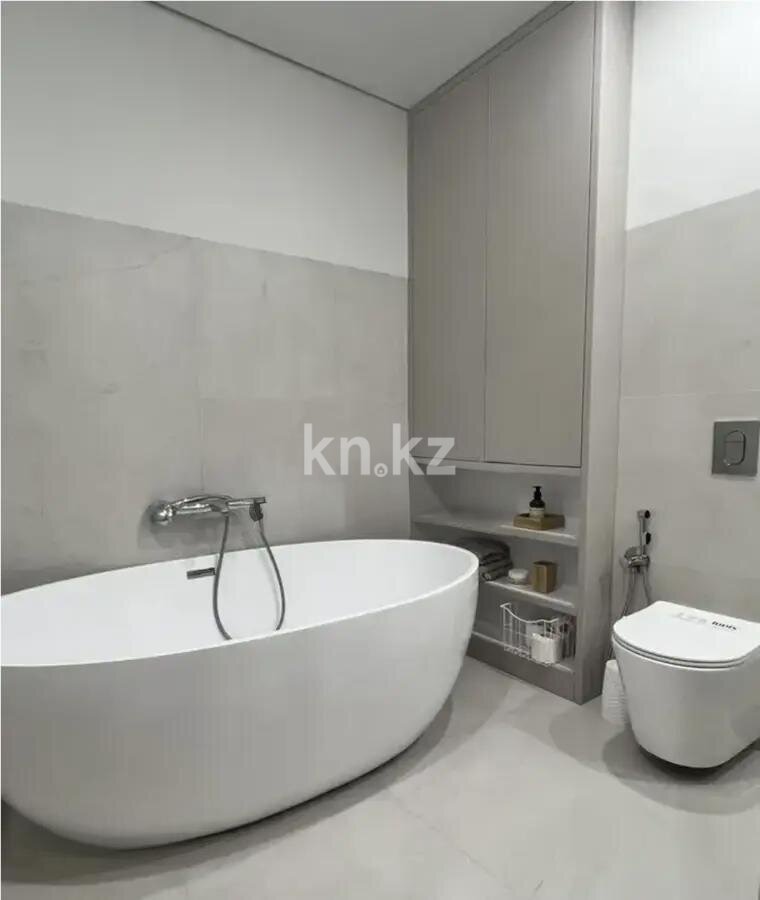 Продажа 3-комнатной квартиры, 94 м² в Караганде - фото 5