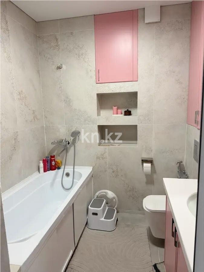 Продажа 2-комнатной квартиры, 70 м² в Алматы - фото 7