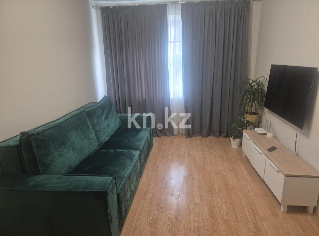 Аренда 1-комнатной квартиры, 30 м², мкр-н Калкаман-2, дом  11 в Алматы