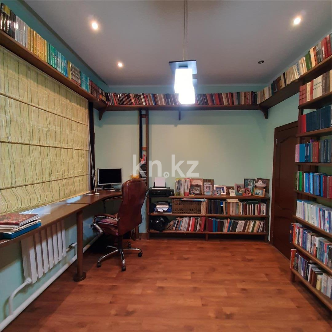 Продажа 7-комнатного дома, 302 м², ул. Жұмабек Тәшенов в Темиртау - фото 19