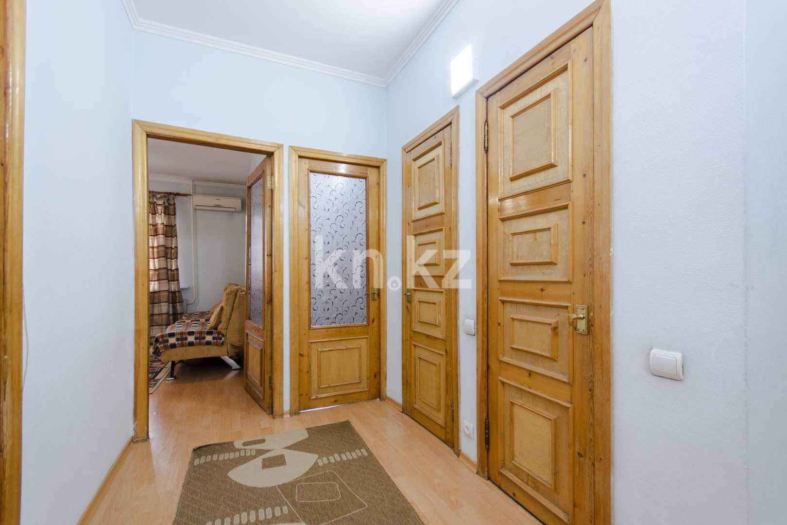 Аренда 2-комнатной квартиры посуточно, 50 м², Самал-1 мкр-н, дом  18 в Алматы - фото 13