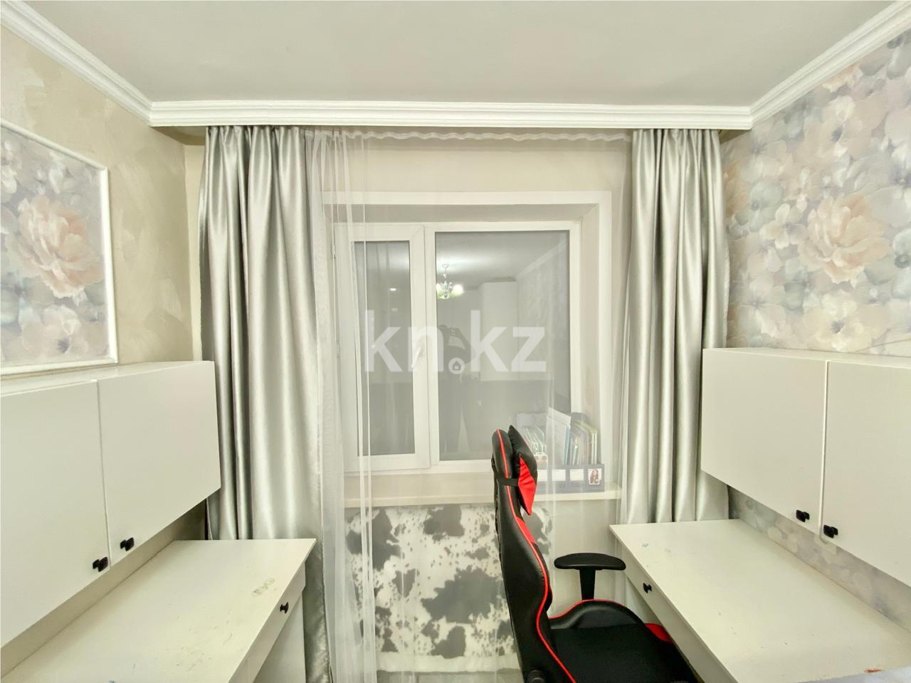 Продажа 4-комнатной квартиры, 76 м², ул. Университетская, дом  17/2 в Караганде - фото 16