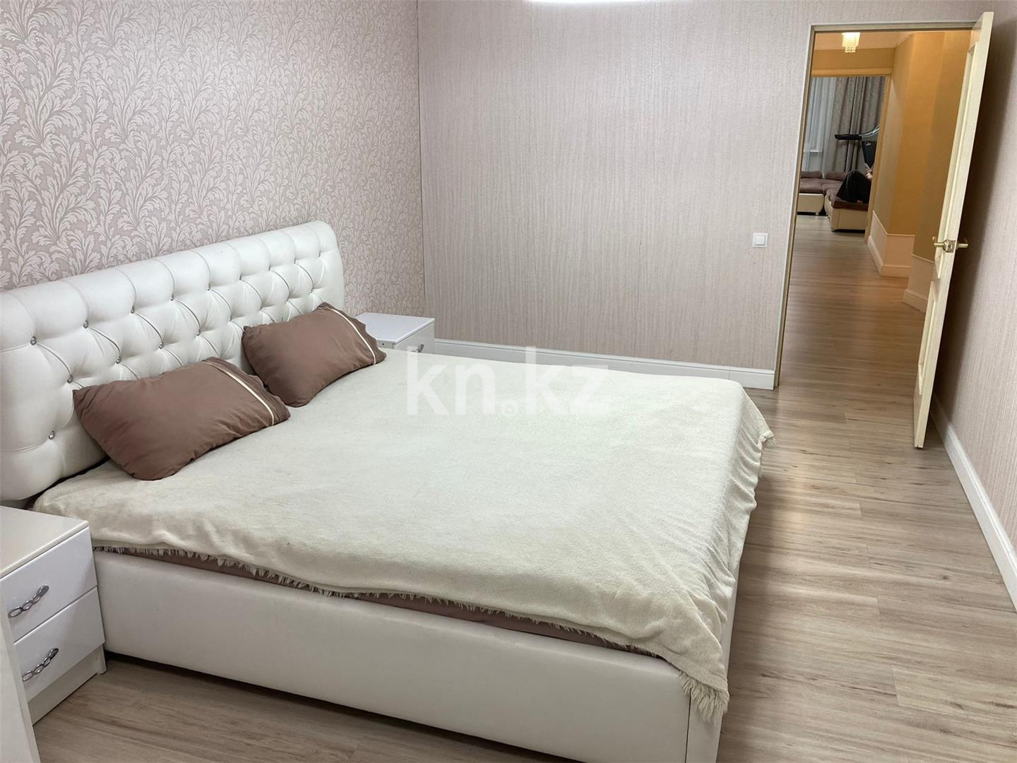 Продажа 3-комнатной квартиры, 105 м², мкр. Степной-2 в Караганде - фото 2