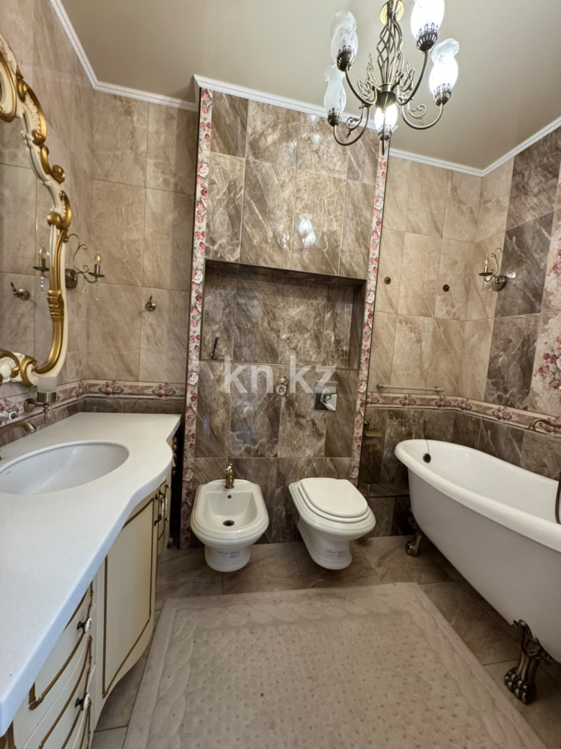 Аренда 3-комнатной квартиры, 134 м² в Астане - фото 14