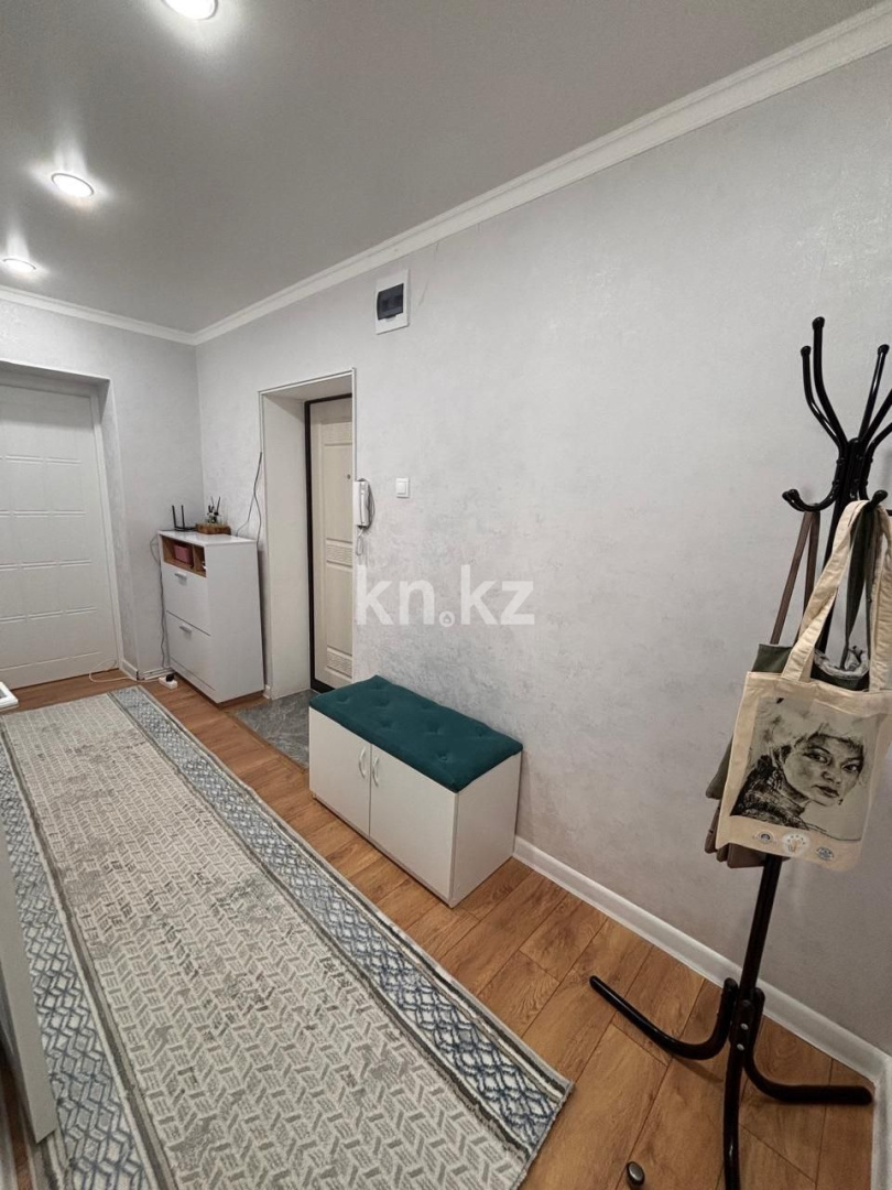 Продажа 2-комнатной квартиры, 57 м², мкр-н Женис в Уральске - фото 2