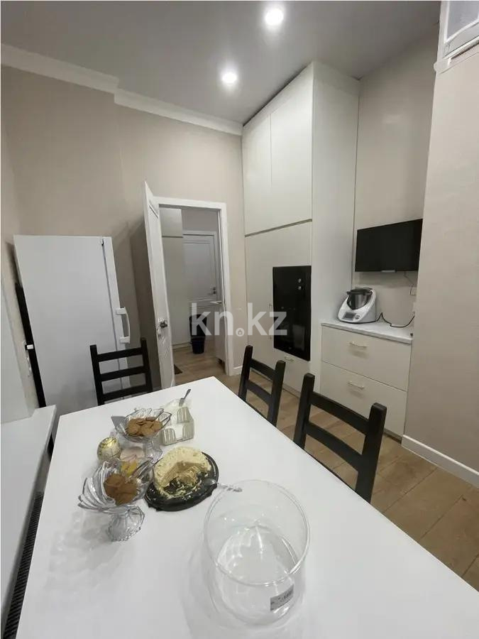 Продажа 2-комнатной квартиры, 63 м², ул. Толе би, дом  48/1 в Астане - фото 2
