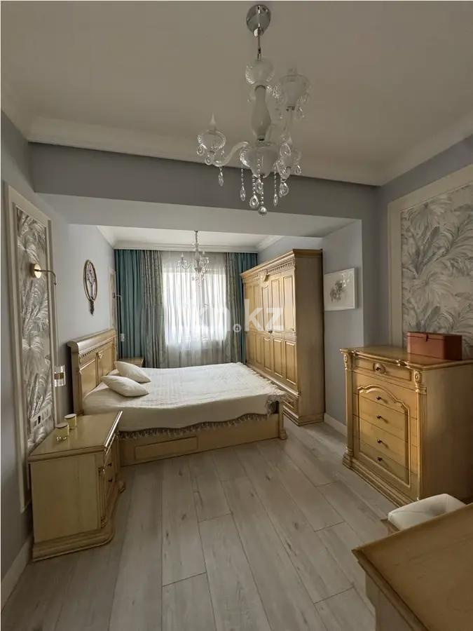 Продажа 2-комнатной квартиры, 73 м², ул. Курмангазы, дом  97 в Алматы - фото 2