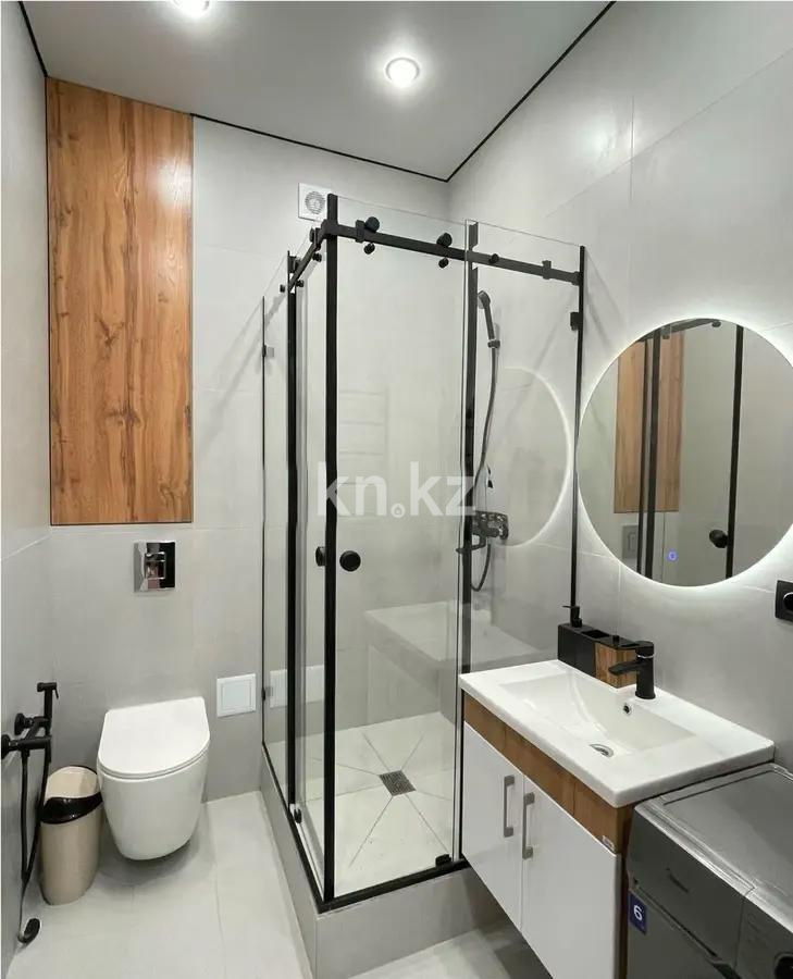 Продажа 1-комнатной квартиры, 40 м², пр. Тауелсыздык, дом  23 в Астане - фото 3