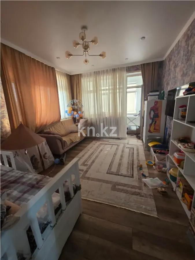 Продажа 4-комнатной квартиры, 159 м² в Астане