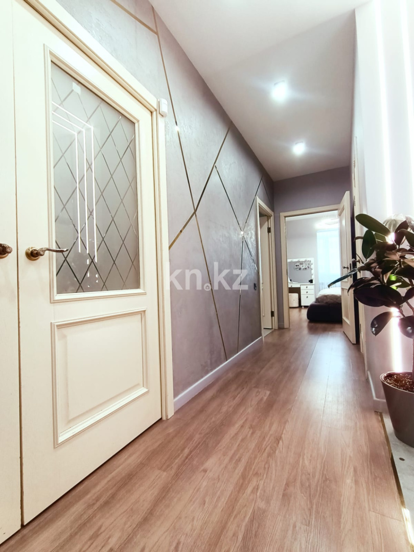 Продажа 4-комнатной квартиры, 129.4 м², ул. Кенесары хана в Алматы - фото 11