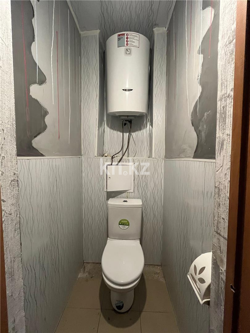 Продажа 4-комнатной квартиры, 75 м², мкр-н 14 в Караганде - фото 15