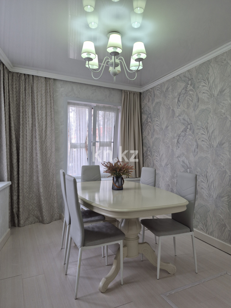 Продажа 4-комнатной квартиры, 94.8 м², пр. Достык, дом  103/40 - ул. Госпитальная в Алматы - фото 4