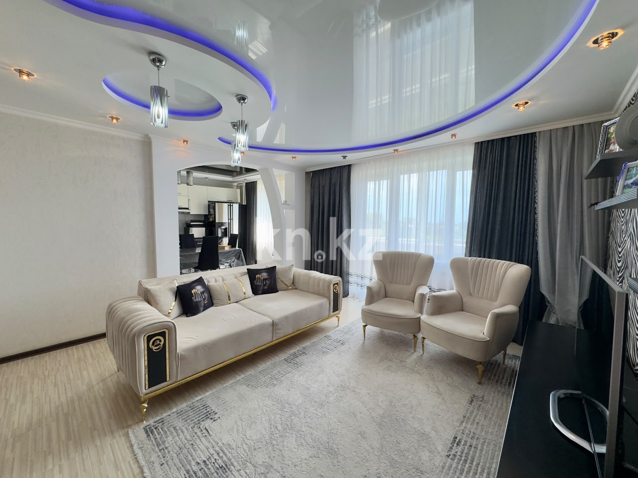 Продажа 4-комнатной квартиры, 90 м² в Караганде - фото 2
