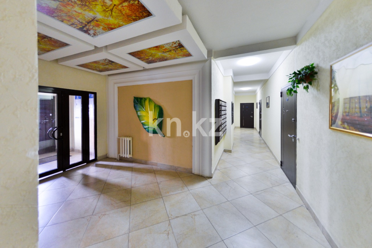 Аренда 1-комнатной квартиры посуточно, 40 м², ул. Керей, Жанибек хандар, дом  12/1 - пр. Кабанбай батыра в Астане - фото 19