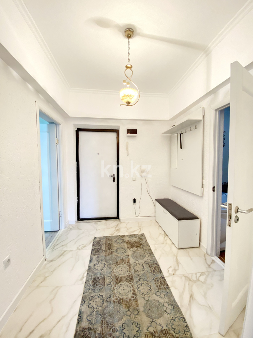 Аренда 1-комнатной квартиры посуточно, 52 м², Алмагуль мкр-н, дом  9 в Атырау - фото 9