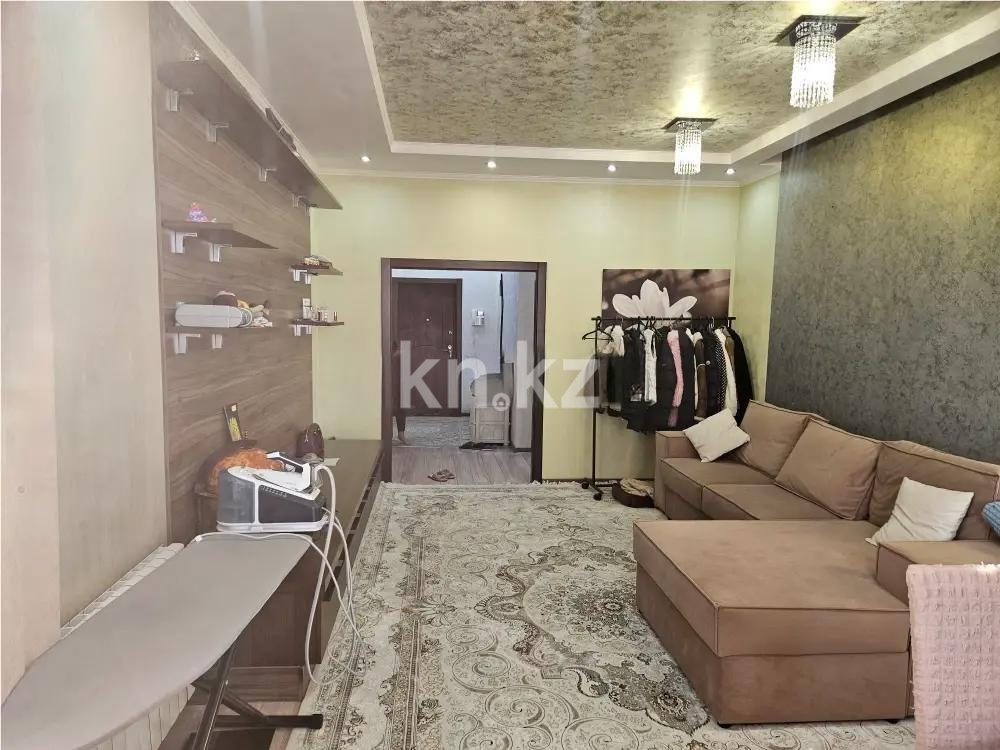 Продажа 4-комнатной квартиры, 77 м² в Караганде