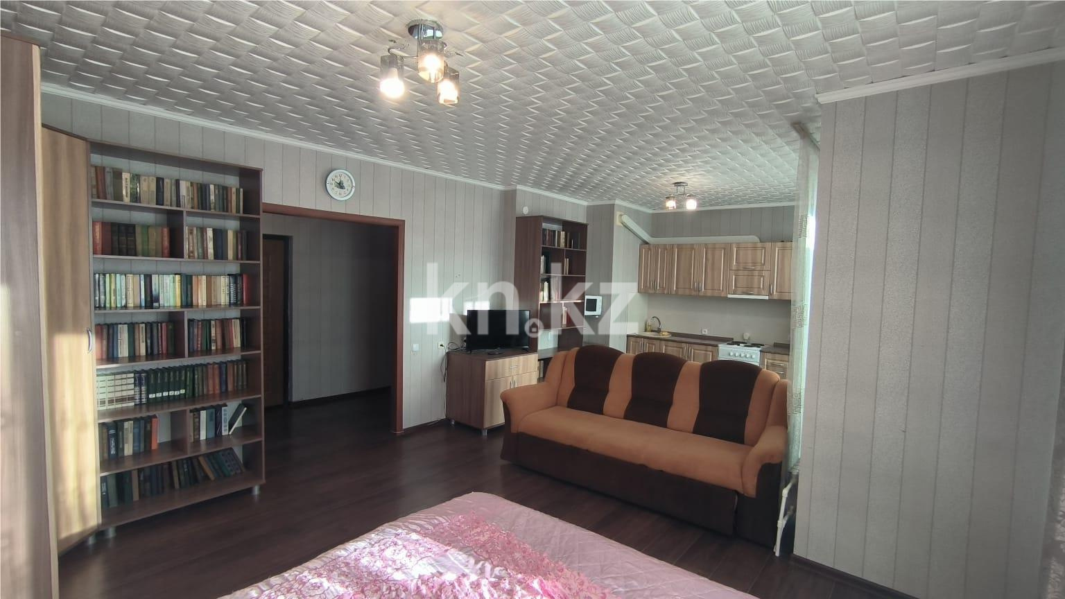 Продажа 1-комнатной квартиры, 40 м² в Караганде