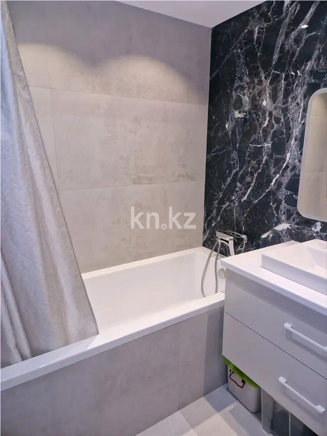 Продажа 2-комнатной квартиры, 60 м², ул. Нахимова, дом  51/1 в Алматы - фото 4