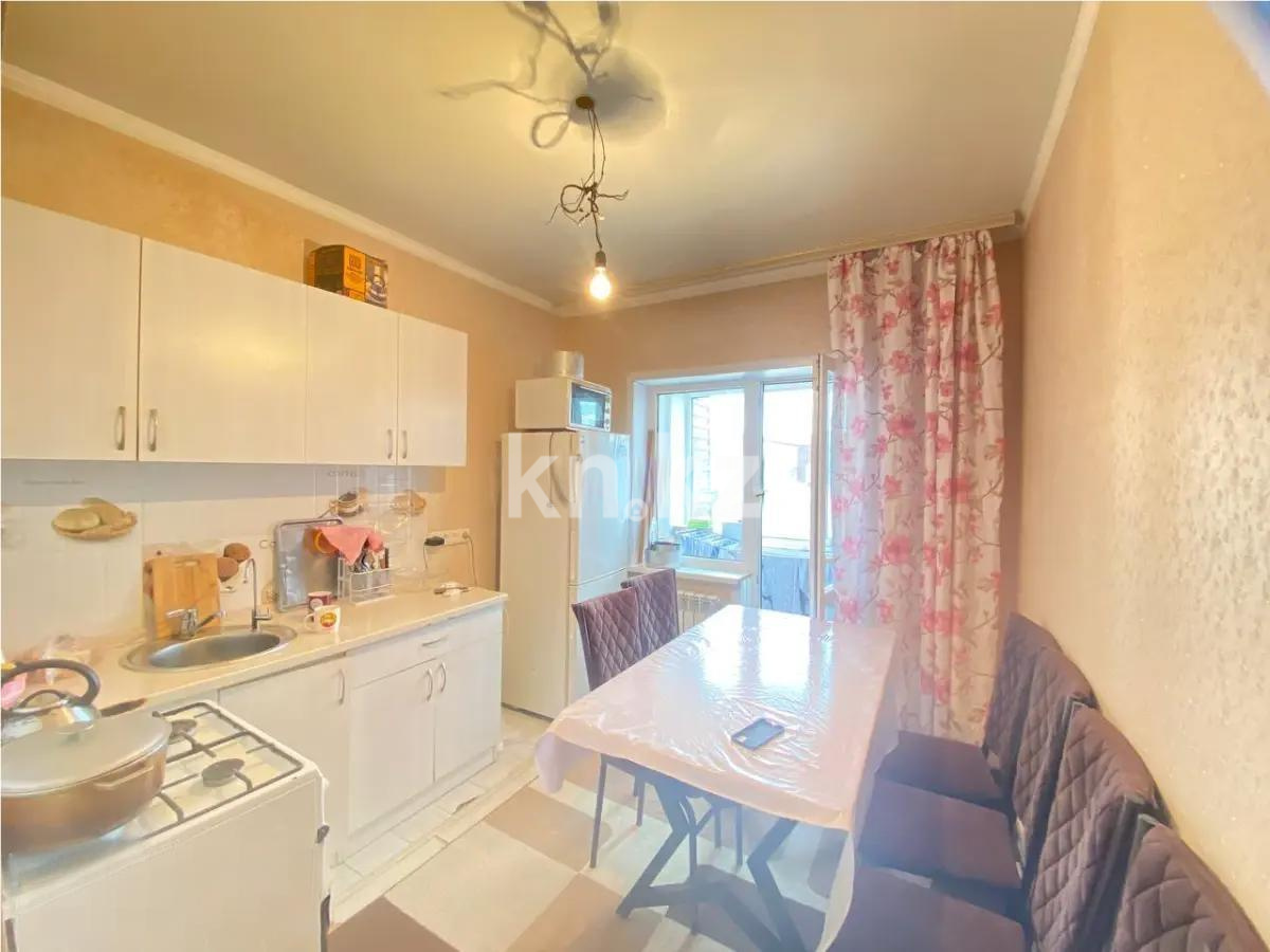 Продажа 2-комнатной квартиры, 60 м², ул. Укели Ыбырай, дом  16 в Астане - фото 3