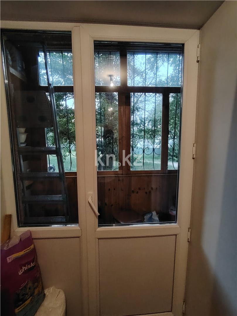 Продажа 3-комнатной квартиры, 53 м², ул. 6-й мик-н, дом  28 в Темиртау - фото 21