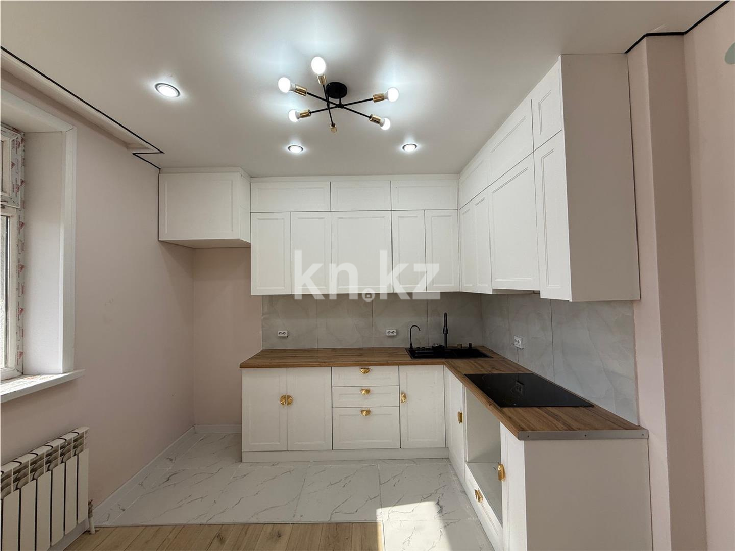 Продажа 1-комнатной квартиры, 42.65 м², ул. Нарикбаева в Астане