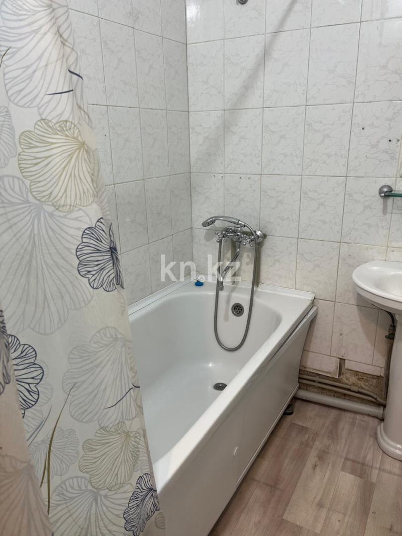 Аренда 1-комнатной квартиры, 34 м², ул. Ауэзова в Алматы - фото 6