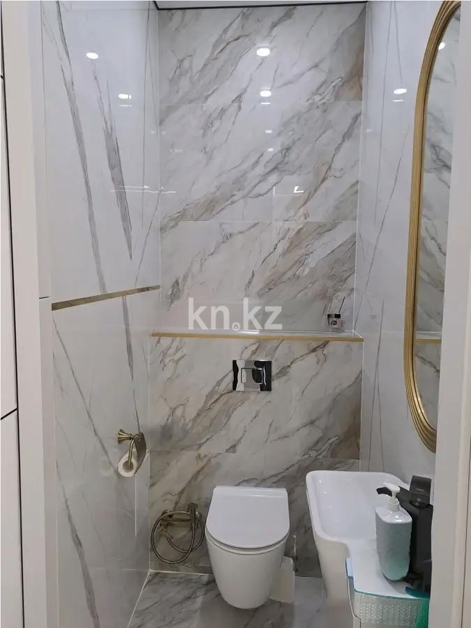 Продажа 4-комнатной квартиры, 144.3 м², ул. Достык, дом  8б в Астане - фото 7