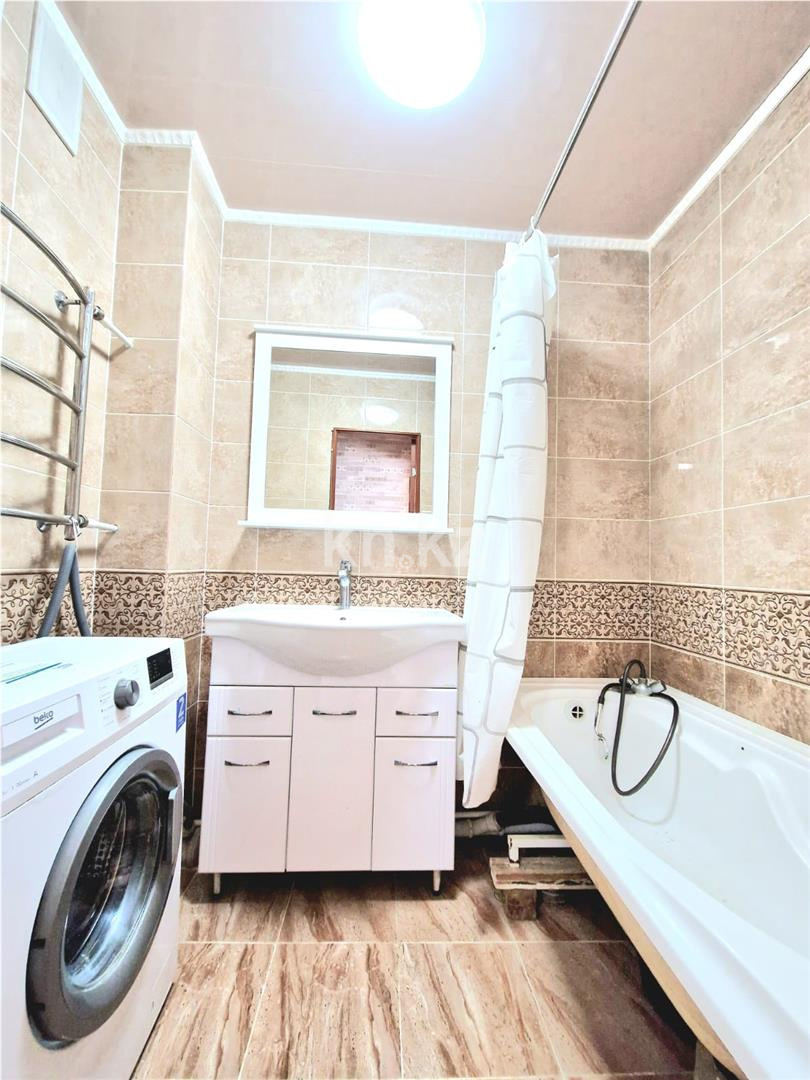 Продажа 2-комнатной квартиры, 44 м², мкр-н 18 в Караганде - фото 11