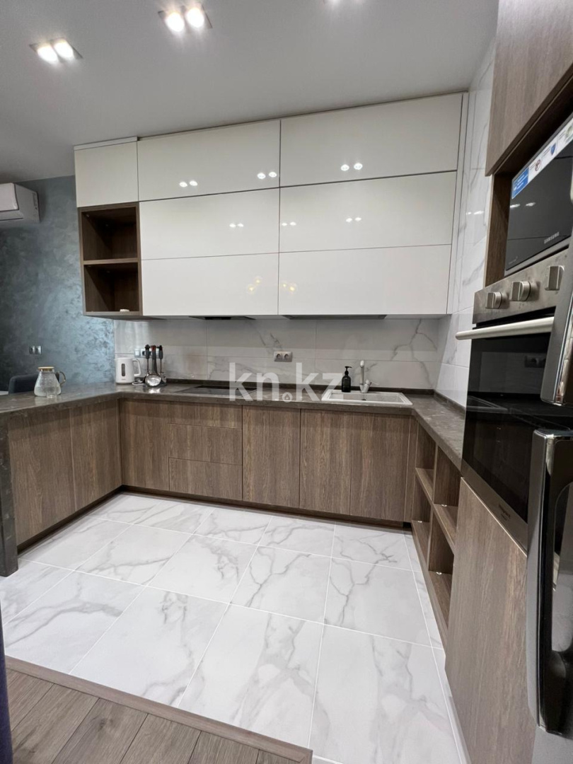 Аренда 2-комнатной квартиры, 75 м², пр. Аль-Фараби, дом  21 - ул. Катаева в Алматы - фото 4