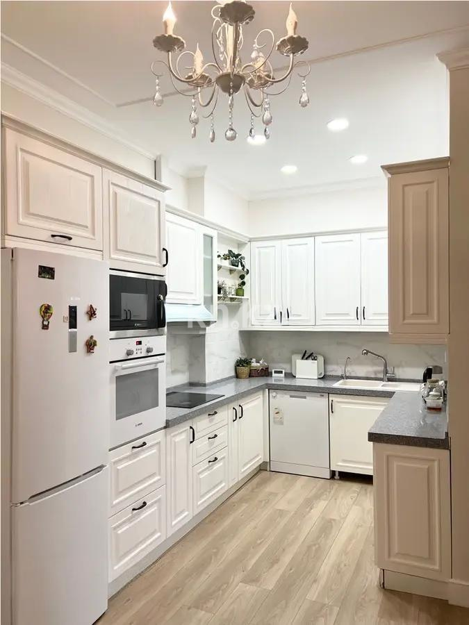 Продажа 3-комнатной квартиры, 85 м², мкр-н Самал-2, дом  33а в Алматы - фото 4