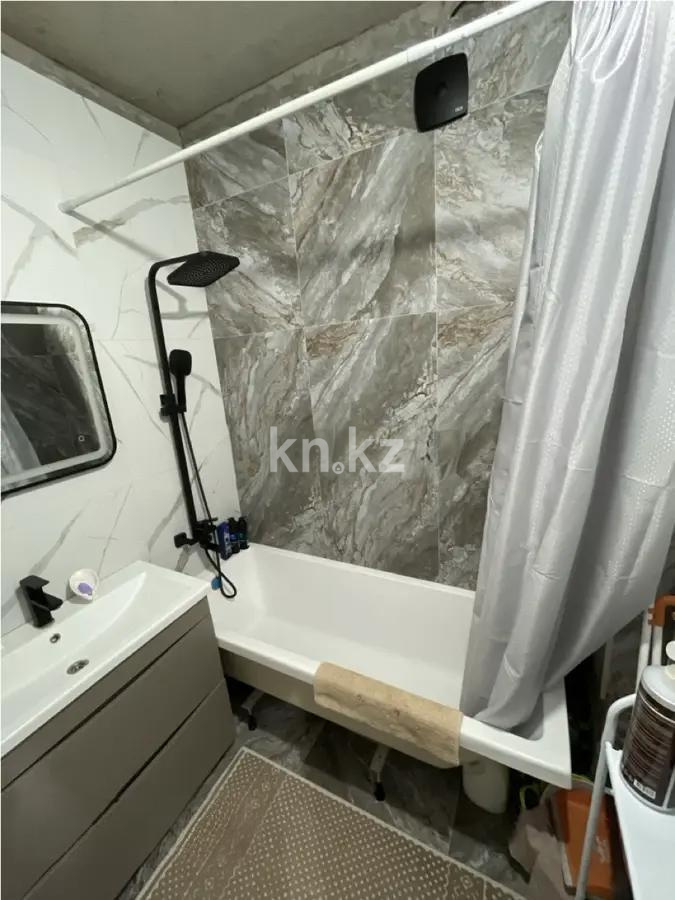Продажа 3-комнатной квартиры, 80 м², ул. Нажимеденова, дом  19 в Астане - фото 5