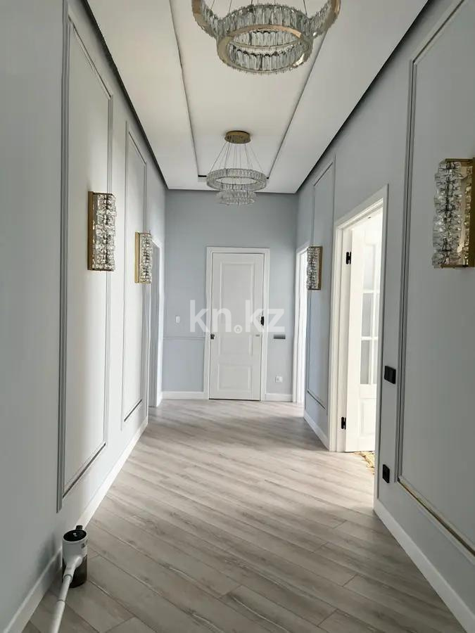 Продажа 3-комнатной квартиры, 90 м², ул. Муканова, дом  9/3 в Караганде - фото 7