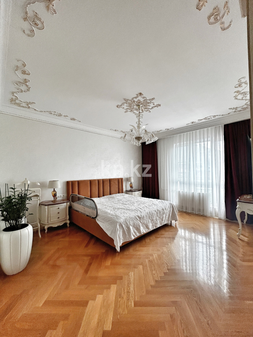 Продажа 5-комнатной квартиры, 280 м² в Алматы - фото 25