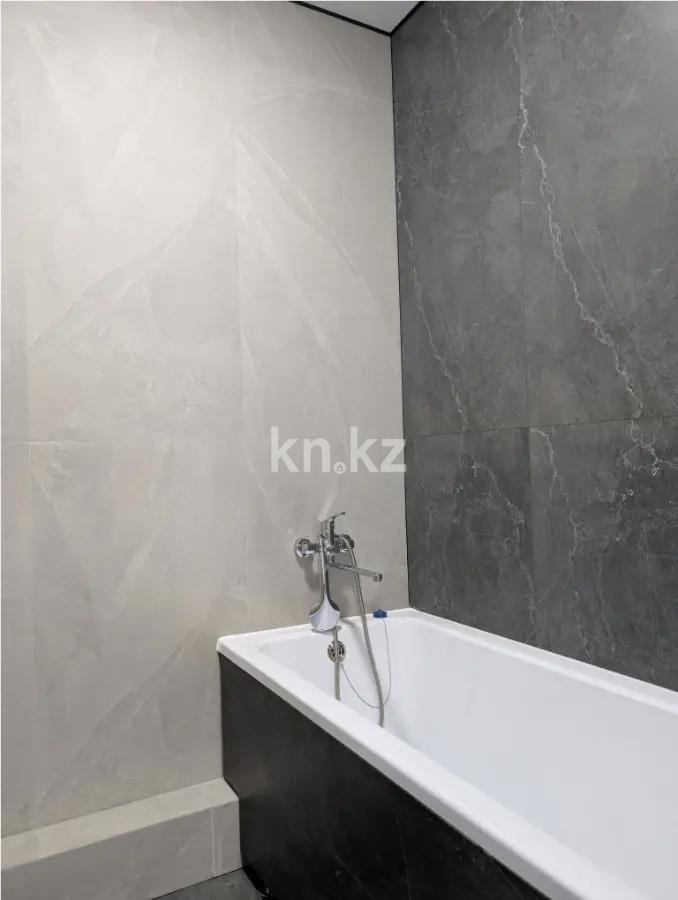 Продажа 3-комнатной квартиры, 88 м², ул. Академическая, дом  9/10 блок 1 в Караганде - фото 5