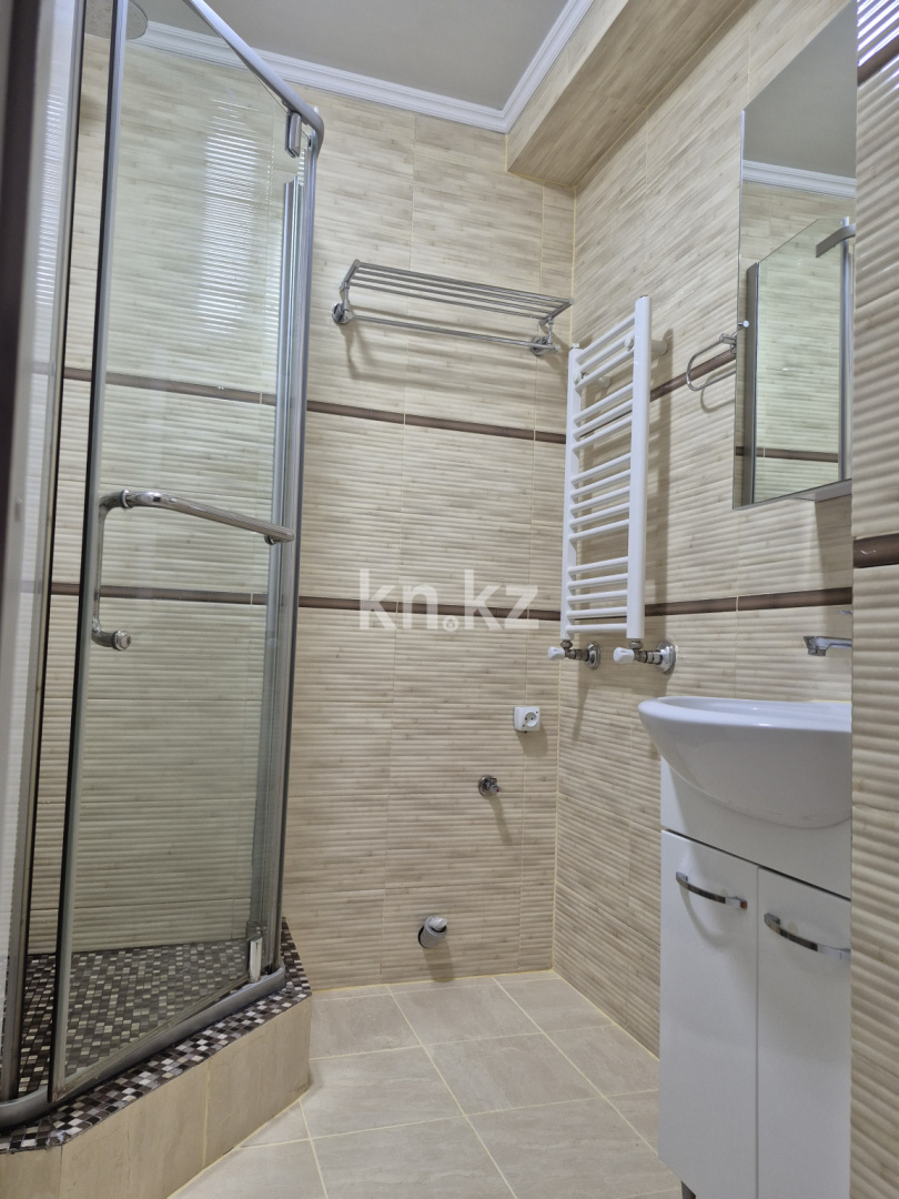 Продажа 4-комнатной квартиры, 94.8 м², пр. Достык, дом  103/40 - ул. Госпитальная в Алматы - фото 13