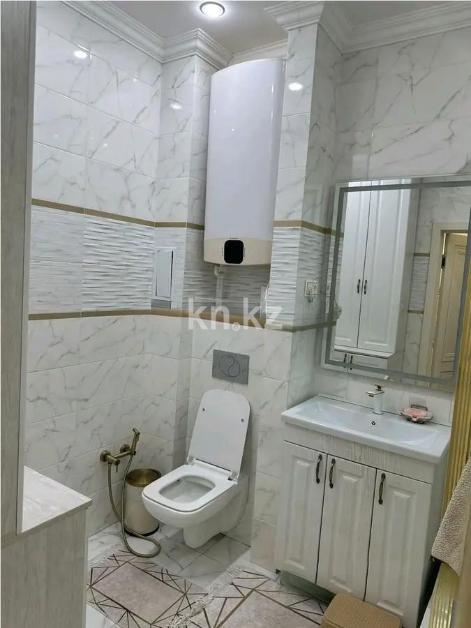 Продажа 4-комнатной квартиры, 114 м², ул. Муканова, дом  49/10 в Караганде - фото 9