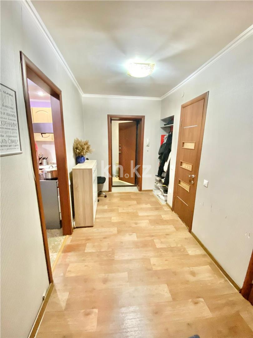 Продажа 2-комнатной квартиры, 46 м², ул. Муканова в Караганде - фото 9