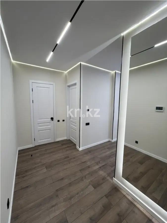 Продажа 2-комнатной квартиры, 68 м², пр. Кошкарбаева, дом  10/1 в Астане - фото 3