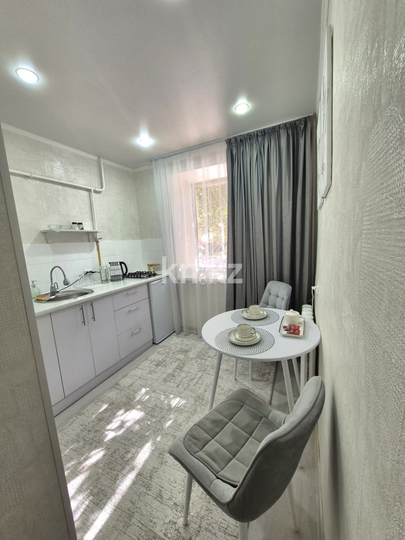 Аренда 1-комнатной квартиры посуточно, 33 м², ул. Доспановой, дом  73 в Уральске - фото 9