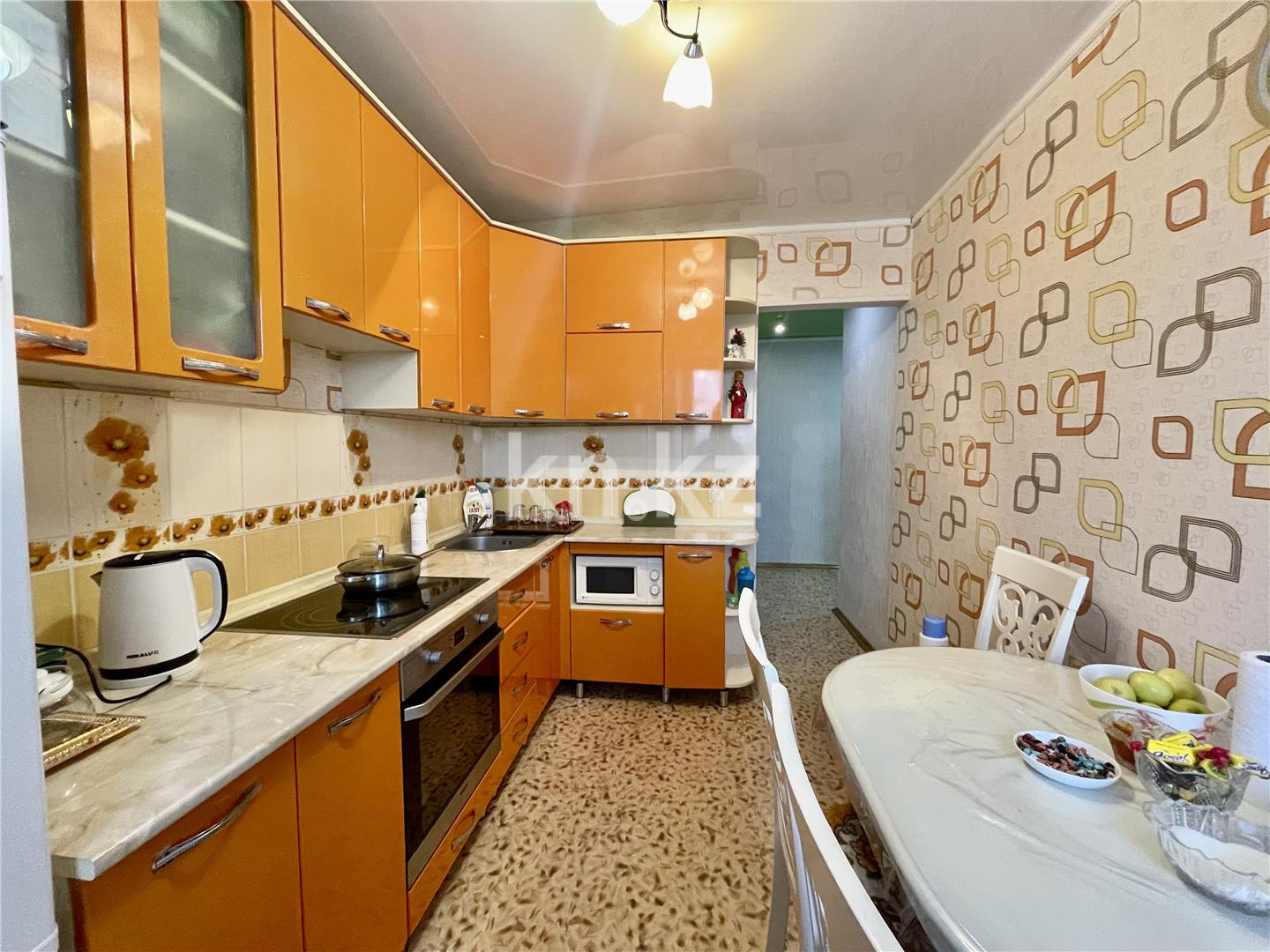 Продажа 4-комнатной квартиры, 78 м², ул. Потанина (Защитная), дом  70 в Караганде - фото 12