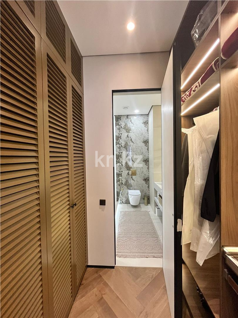 Продажа 4-комнатной квартиры, 130 м² в Астане - фото 15